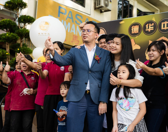 Contact RENDEZHONGYI